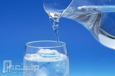 أطباء ينفون: شرب الماء دفعة واحدة بعد الصوم لا يسبب تليف الكبد