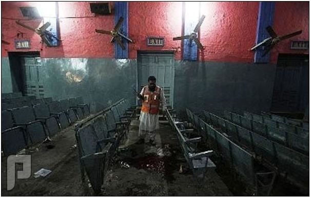 إنفجار في سينما تعرض أفلام اباحية وموت 10 أشخاص!!