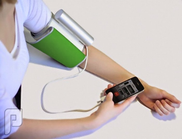 جديد : قياس ضغط الدم بالايفون متاح الان !!