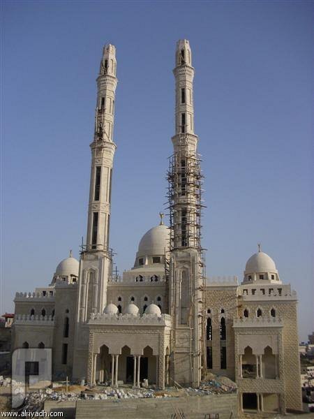 الإمارات تشيد ثاني أكبر مسجد بفلسطين بعد الأقصى