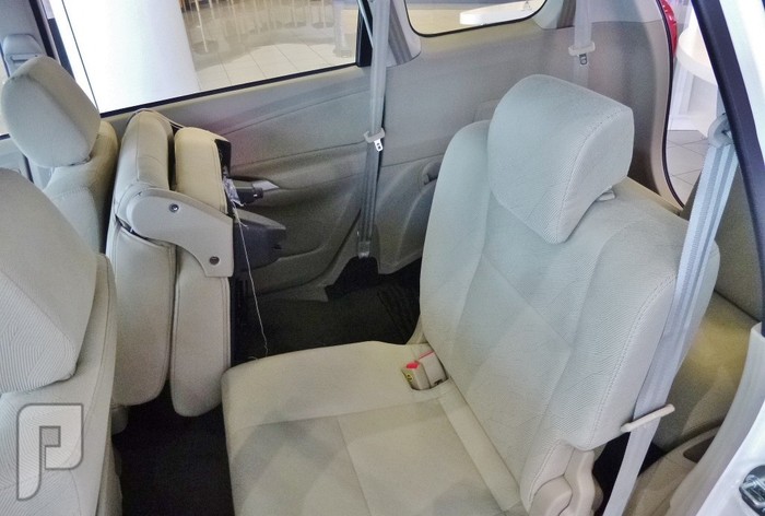 تويوتا افانزا 2015 Toyota Avanza صور واسعار ومواصفات