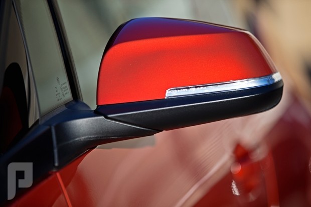 السيارة بى ام دبليو أى ثرى BMW I3 – 2015