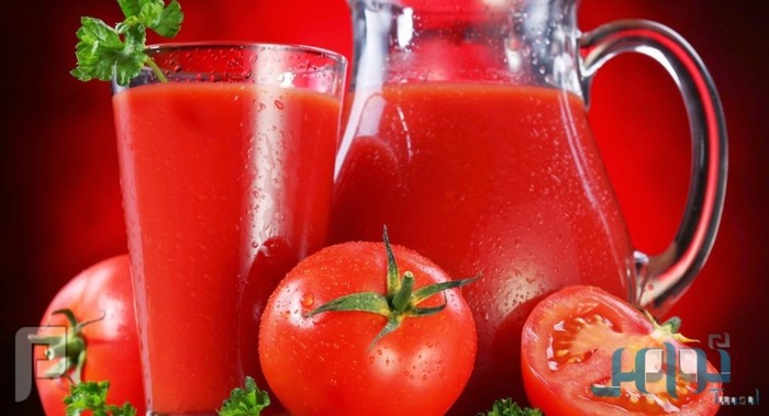 دراسة حديثة إلى أن تناول كوب من عصير الطماطم يومياً، يساعد في خفض الوزن