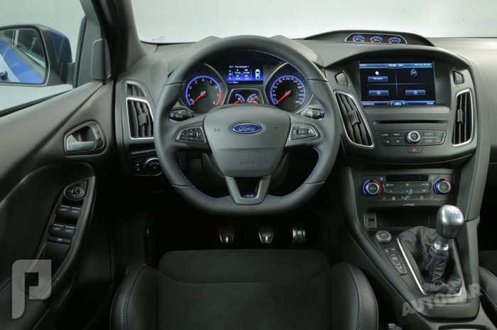 شاهد السيارة فورد فوكس أر اس 2016 Ford Focus RS