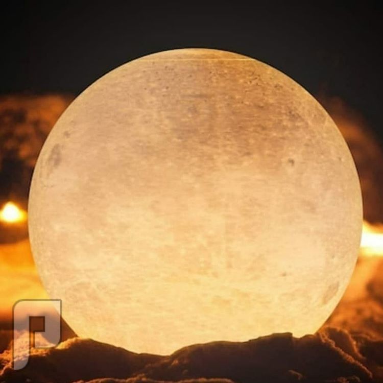 فواحة القمر المضئ تحفة فنية تملأ بيتك بالعطور والأضواء الرومانسية