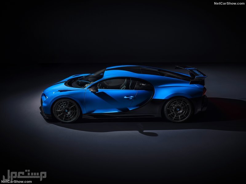 Bugatti Chiron Pur Sport (2021)