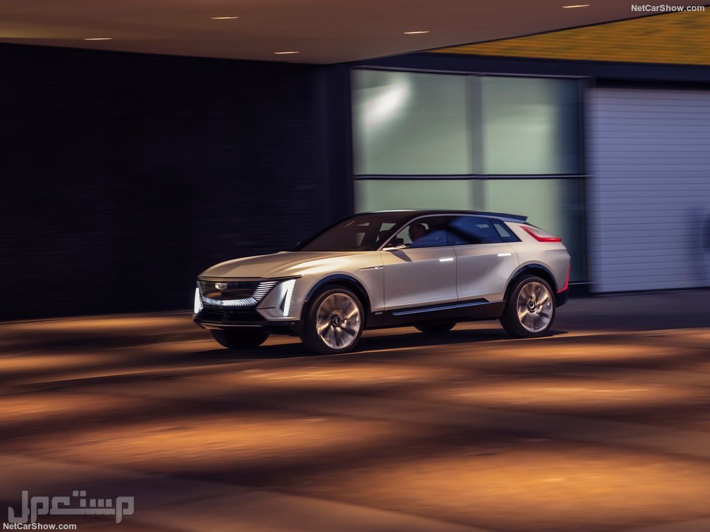 Cadillac Lyriq Concept (2020)