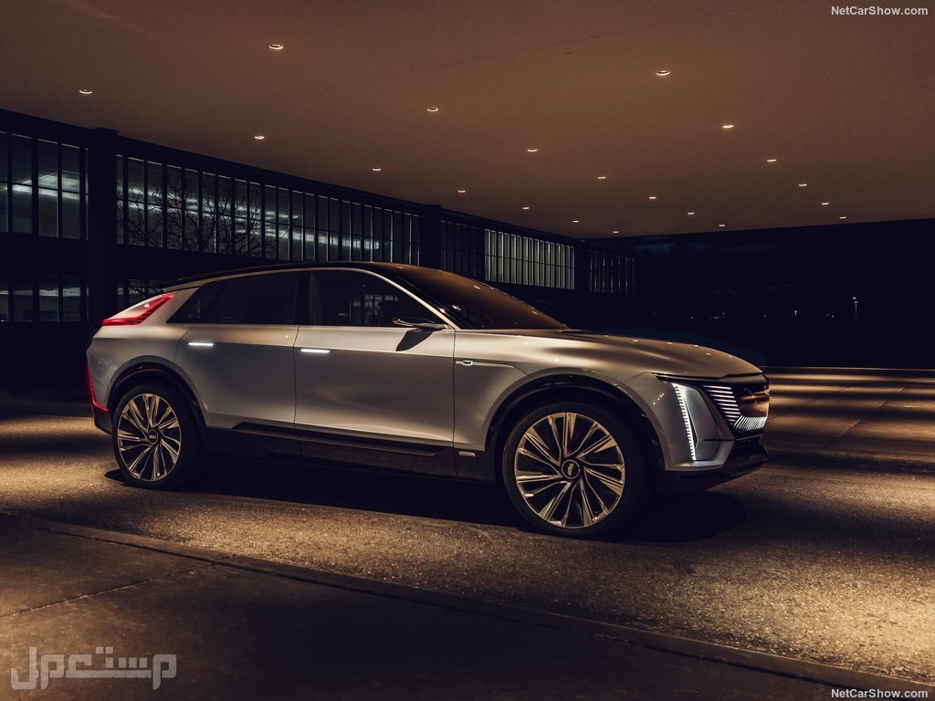 Cadillac Lyriq Concept (2020)