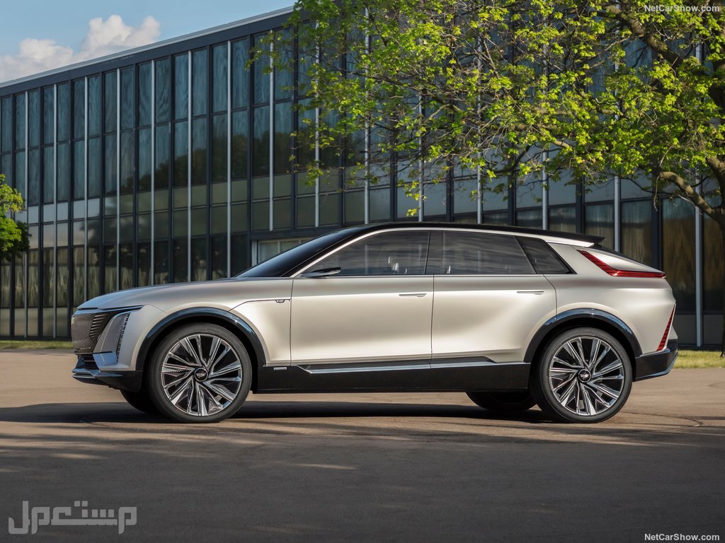 Cadillac Lyriq Concept (2020)