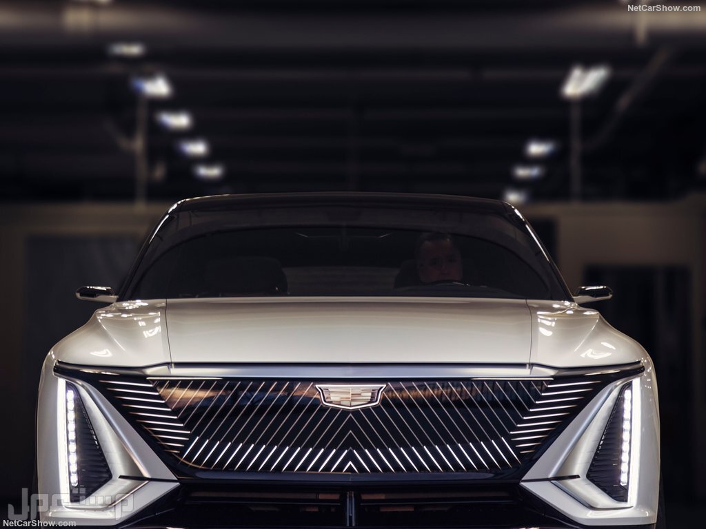 Cadillac Lyriq Concept (2020)