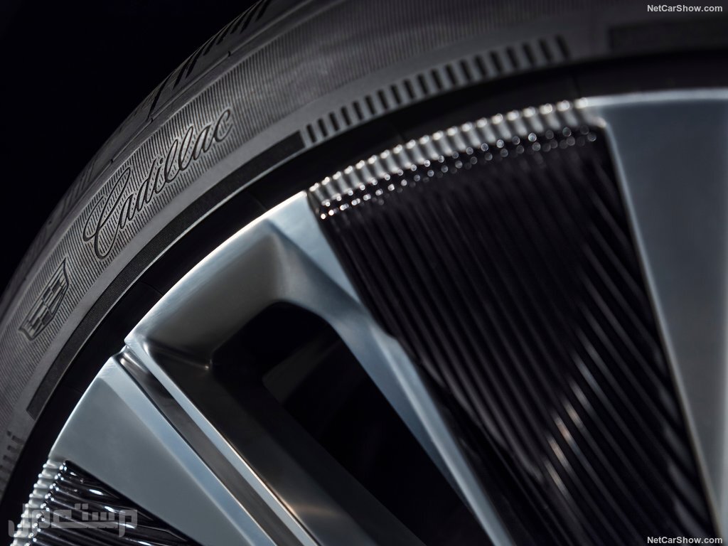 Cadillac Lyriq Concept (2020)