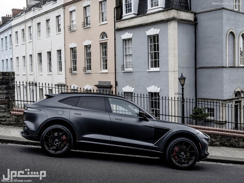 Aston Martin DBX Satin Xenon Grey (2021)