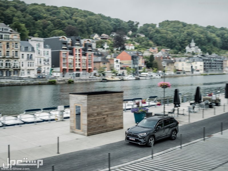 Toyota RAV4 Plug-in Hybrid (2021)