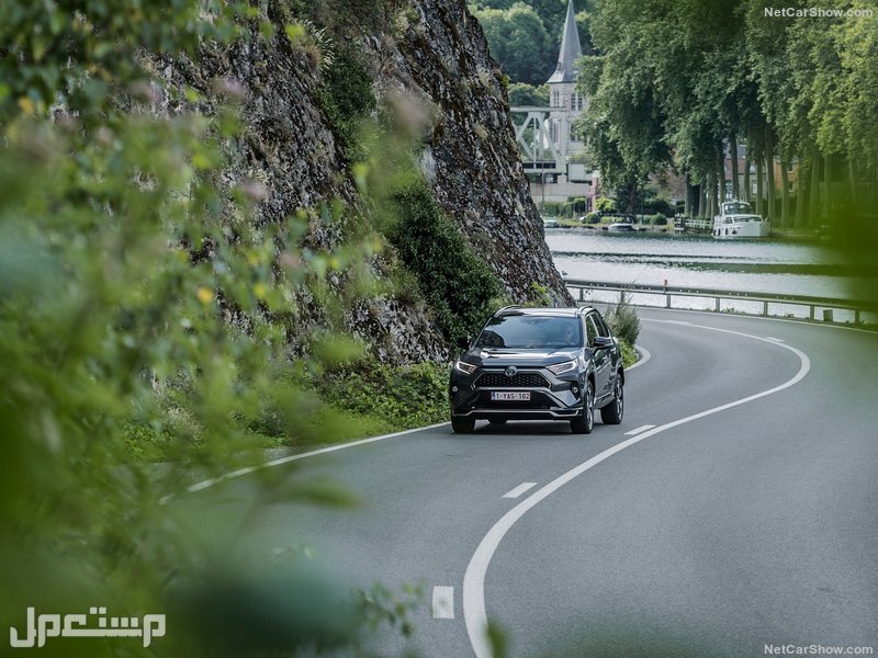 Toyota RAV4 Plug-in Hybrid (2021)