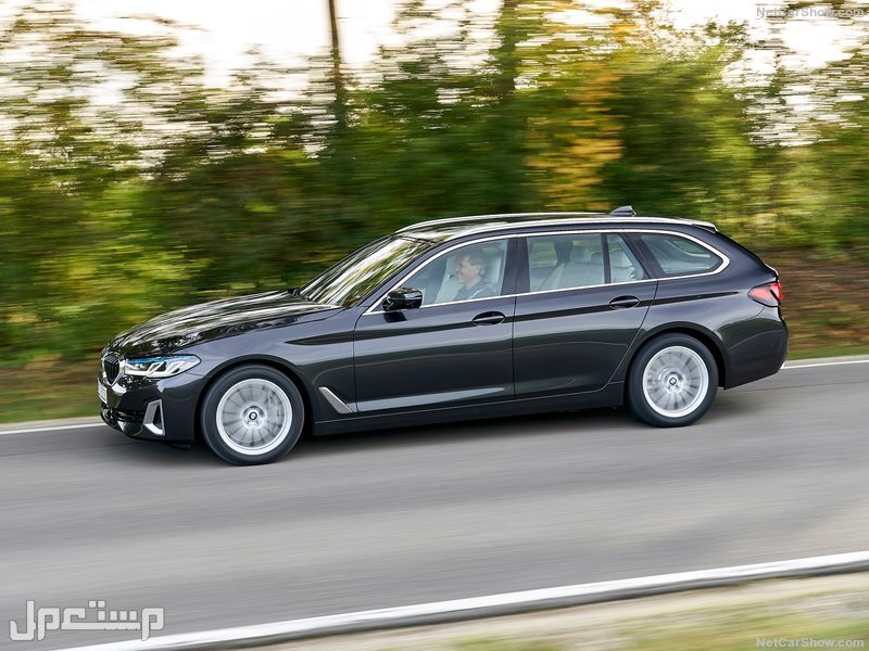 BMW 5-Series Touring (2021)