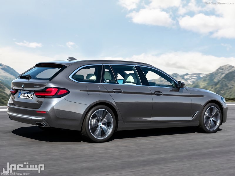 BMW 5-Series Touring (2021)