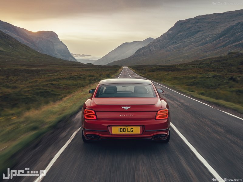Bentley Flying Spur V8 (2021)