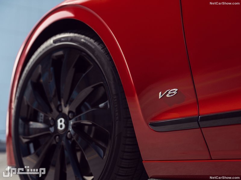 Bentley Flying Spur V8 (2021)