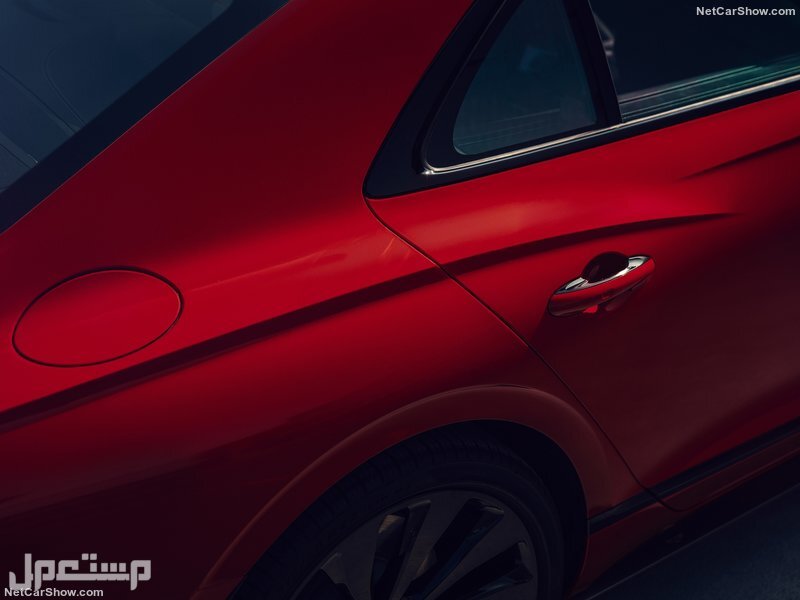 Bentley Flying Spur V8 (2021)