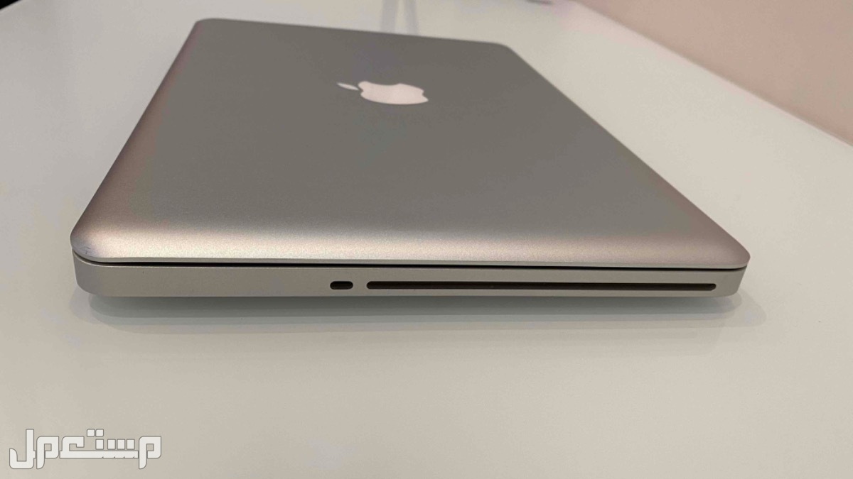 لاب توب ابل ماك بوك برو Macbook pro 13 من Apple