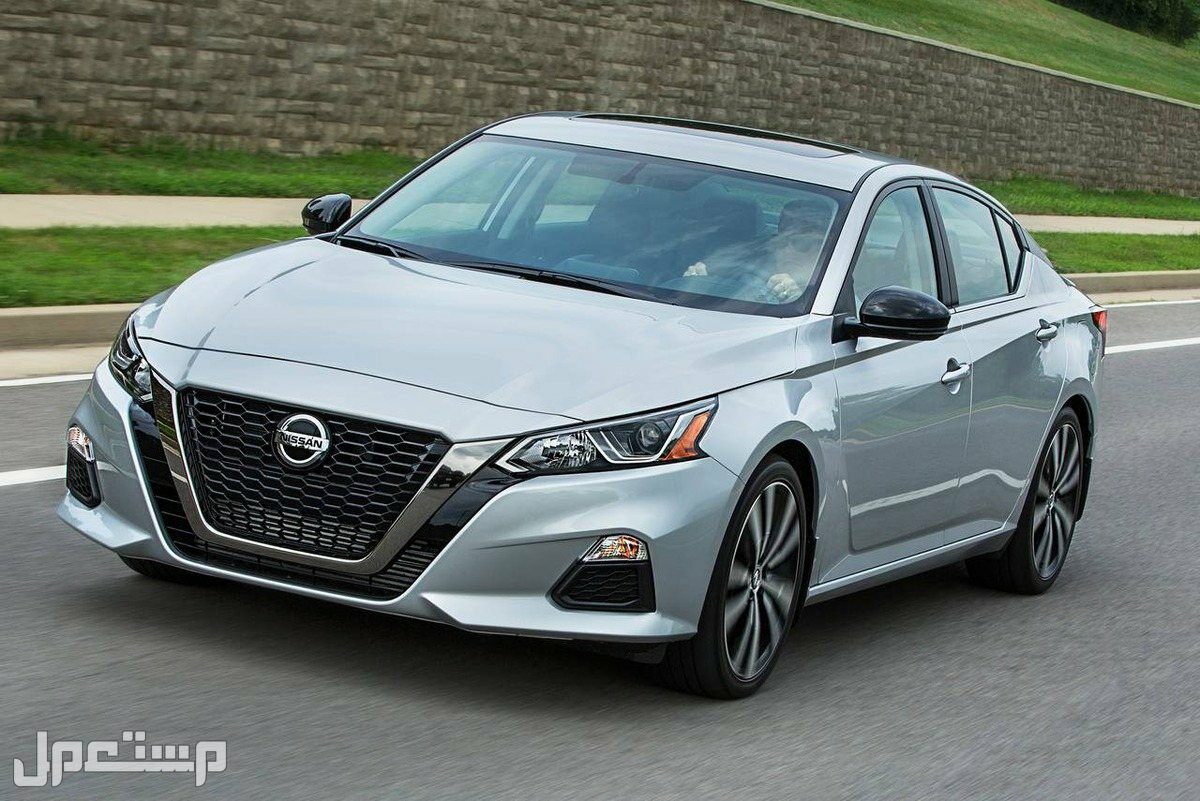 كل ما تريد معرفته عن 2022 Nissan Altima في الإمارات العربية المتحدة 2022 Nissan Altima