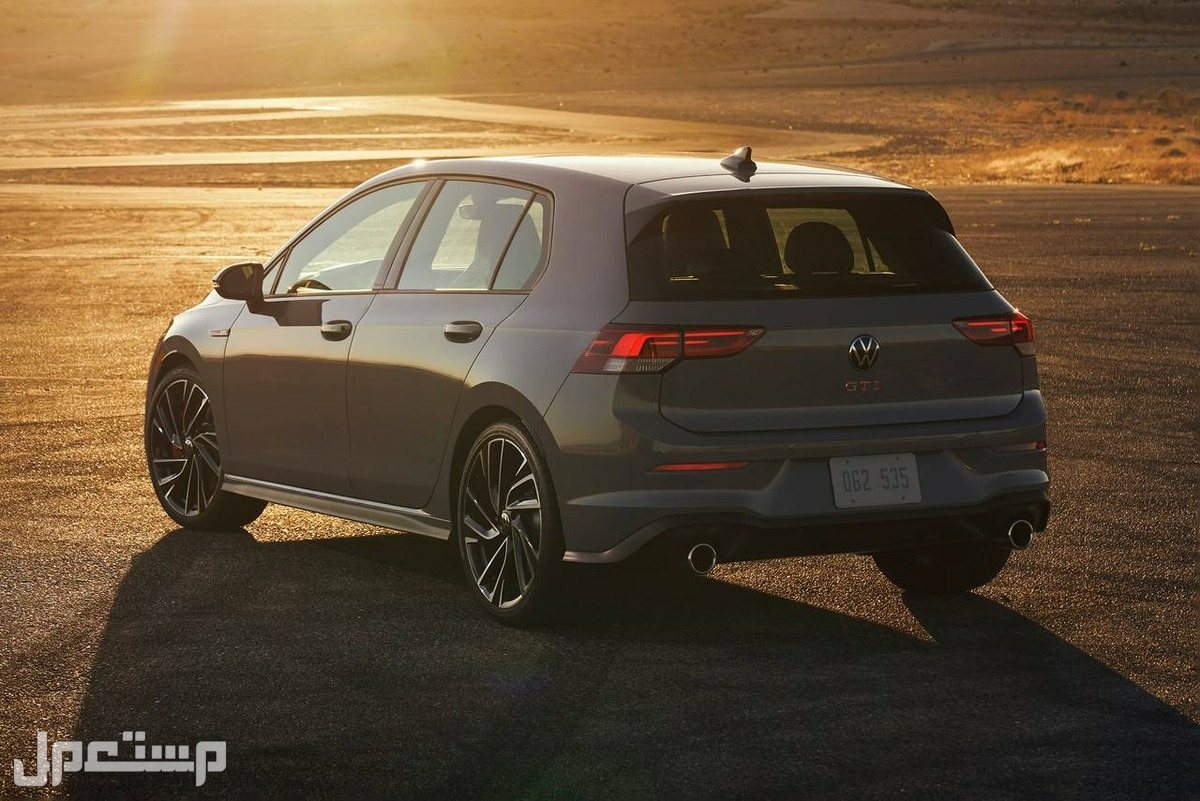 مراجعة 2022 Volkswagen Golf GTI مع الصور 2022 Volkswagen Golf GTI