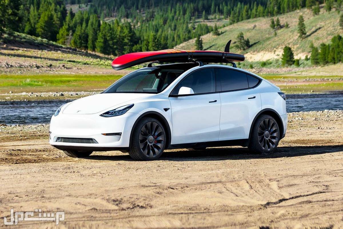سيارة تسلا Model Y 2022 - المراجعة والصور سيارة تسلا Model Y 2022