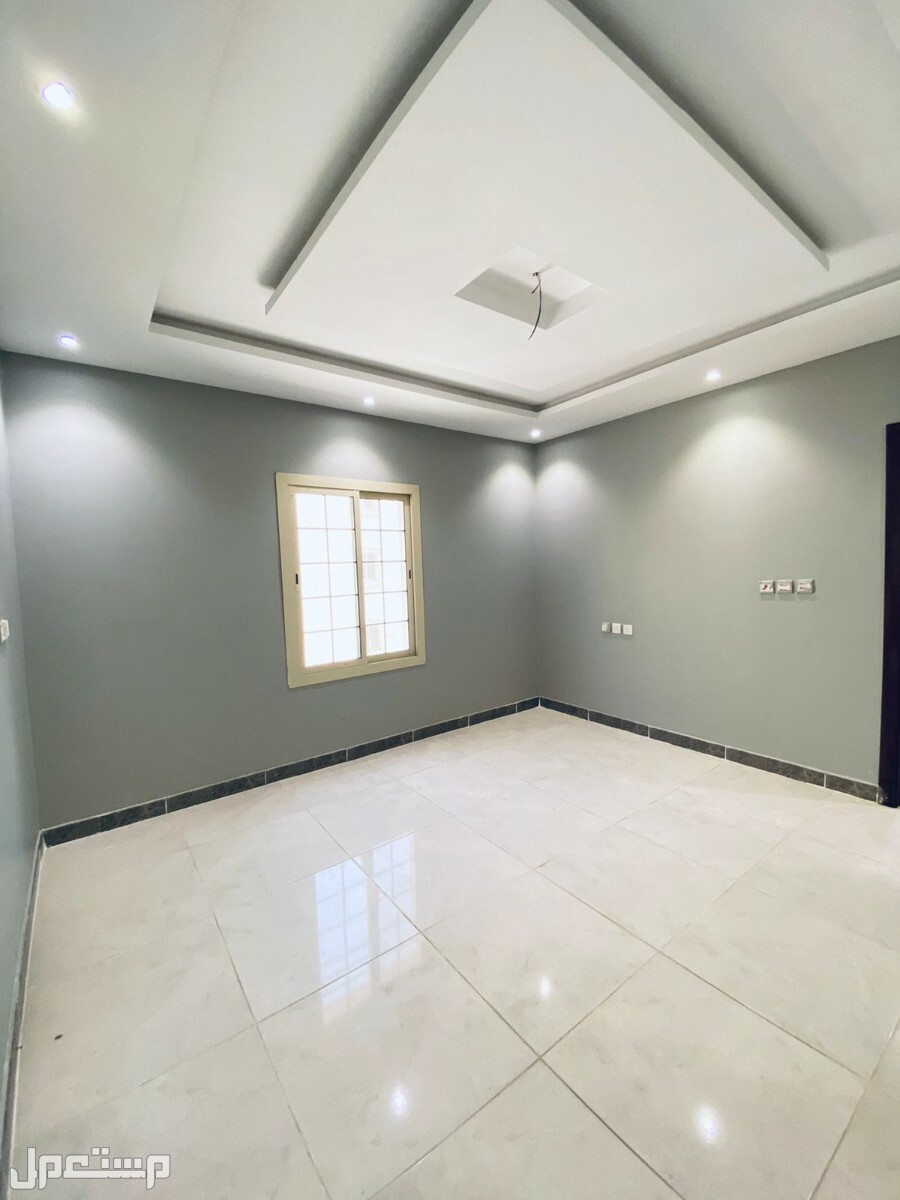 شقة خمس غرف للبيع في مريخ - جدة بسعر 480 ألف من المالك