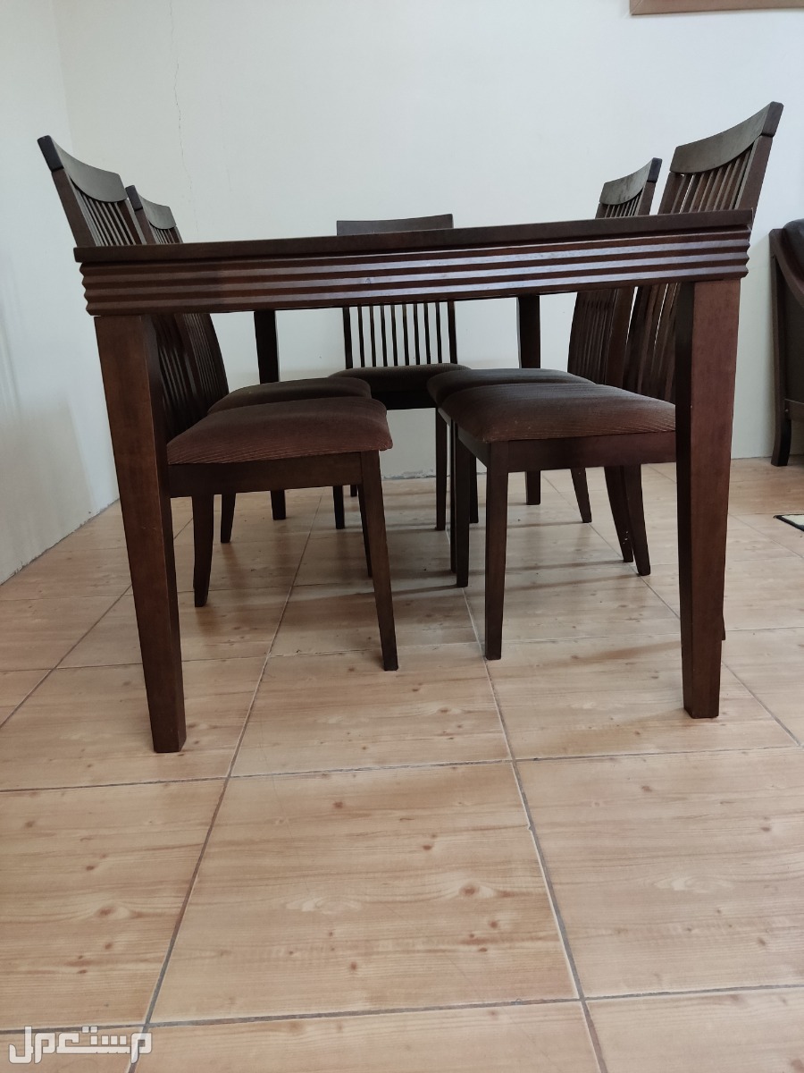 Dining room table with wood texture