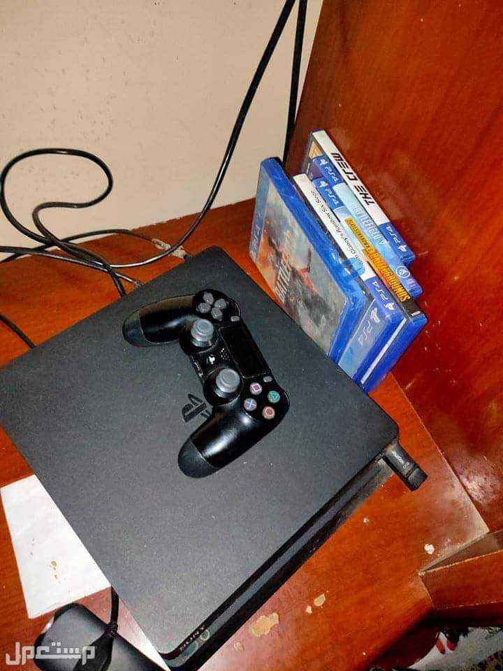 بلي ماركة sony PlayStation 4 slim في الكوفة بسعر 550 دينار عراقي قابل للتفاوض