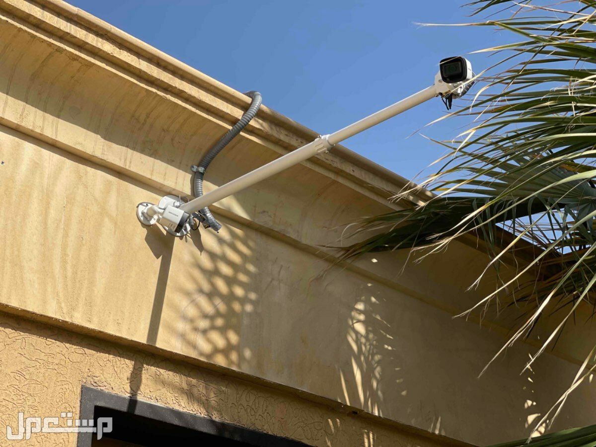 كاميرات مراقبه ماركة هيك فيجين في الرياض