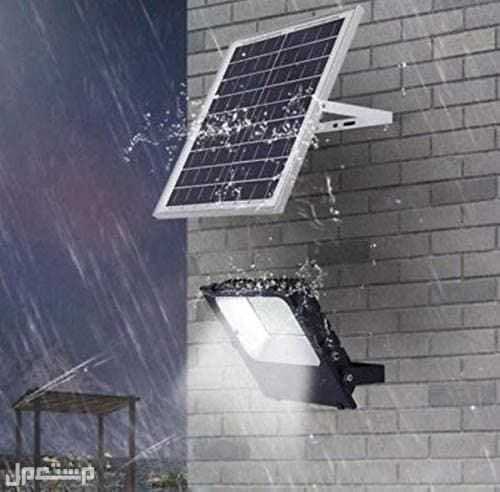 كشاف طاقة شمسية 300واط مع كاميرا مراقبه  في جدة بسعر 535 ريال سعودي