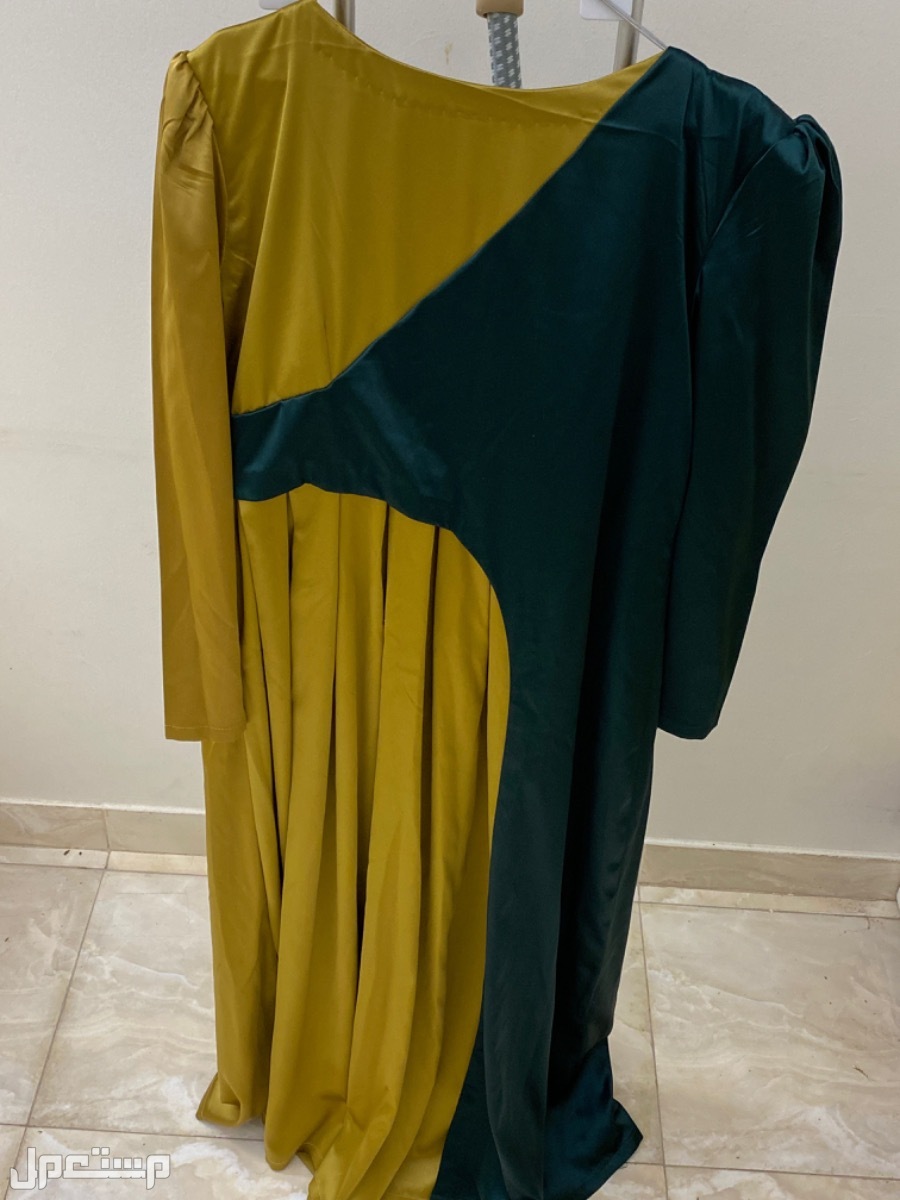 فستان مديل جميل الوان مرغوبه  في الرياض بسعر 300 ريال سعودي