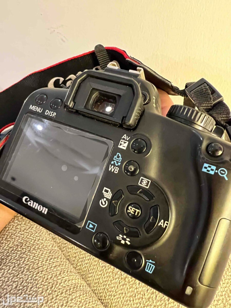 كاميرا كانون  ماركة D1000 canon في حائل بسعر 1100 ريال سعودي قابل للتفاوض