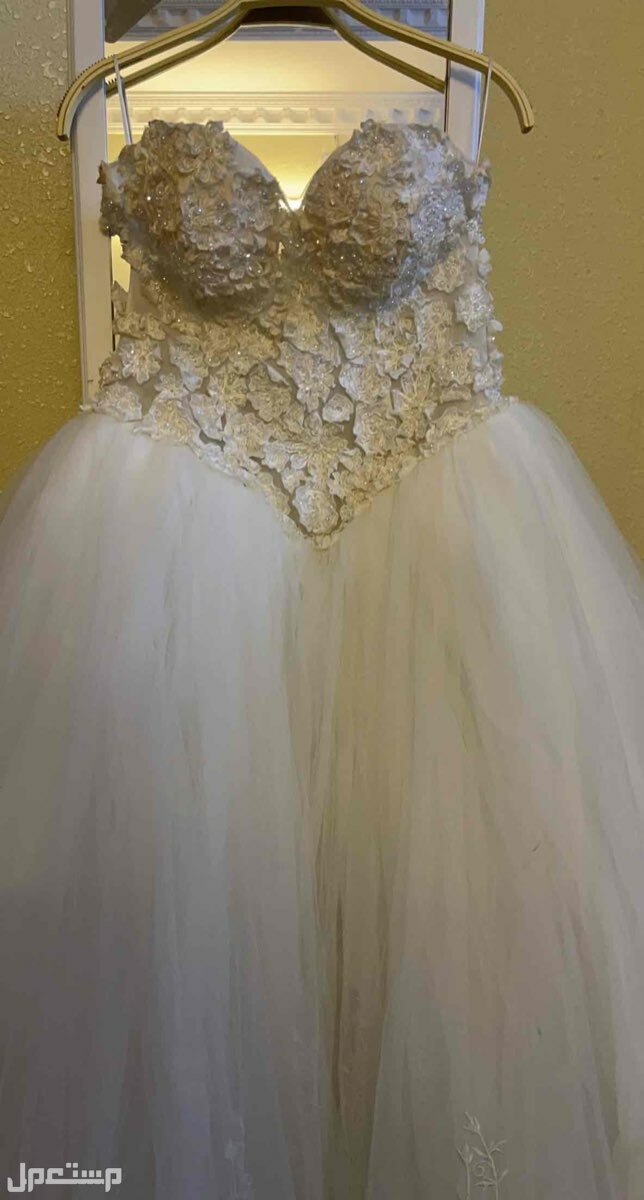 فستان عروسه ت ماركة فستان عروسهً فاخر في الطائف بسعر 2500 ريال سعودي