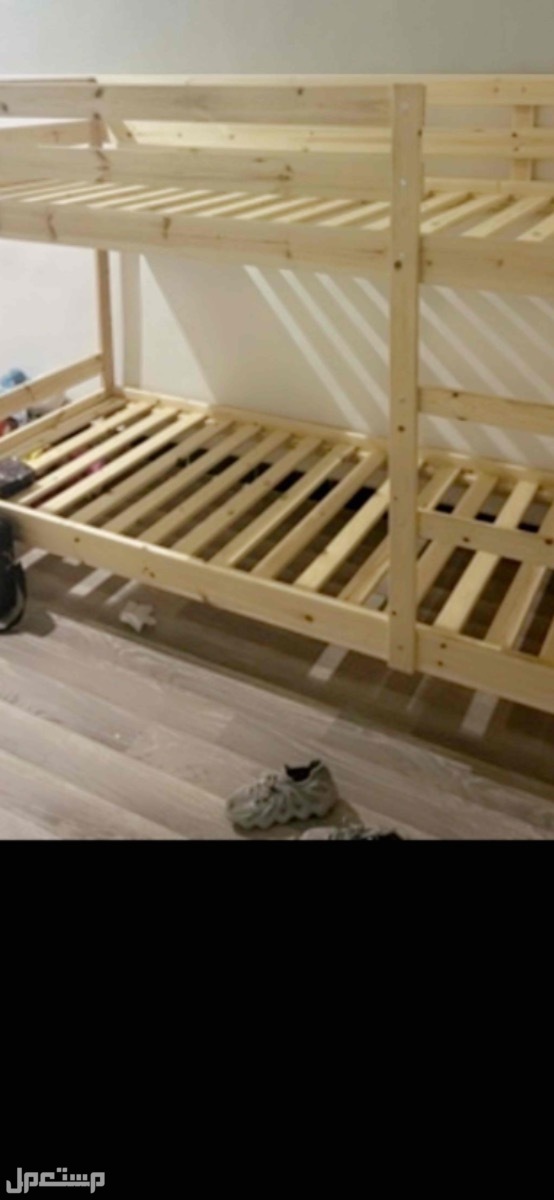 سرير دورين مع مراتب ماركة من شركة ايكيا في سكاكا بسعر 1500 ريال سعودي