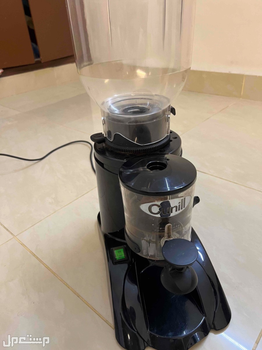 طاحنة قهوة شبه جديدة ماركة Cunill في جدة بسعر 1500 ريال سعودي قابل للتفاوض
