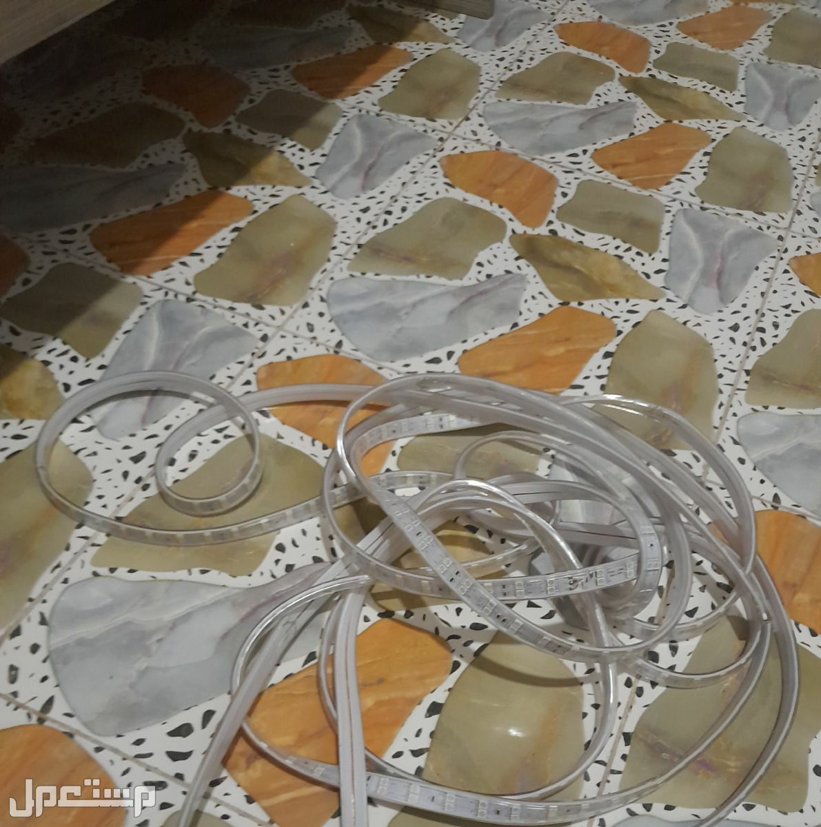 شريط ليد 8 متر LED مع الريموت للتواصال ماركة devo في كربلاء‎ بسعر 35 ألف دينار عراقي