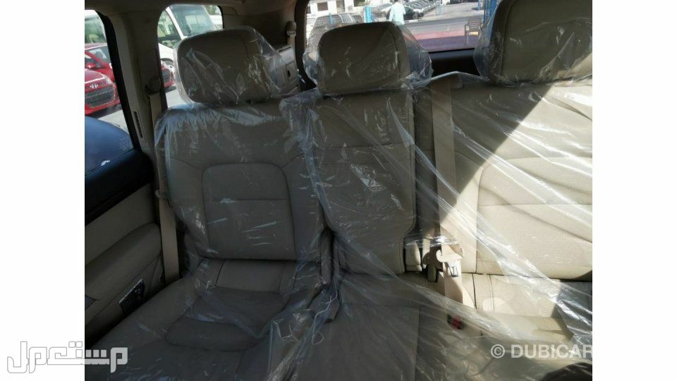 دليل شامل لكل ما يتعلق بسيارة تويوتا لاند كروزر 4.6L V8