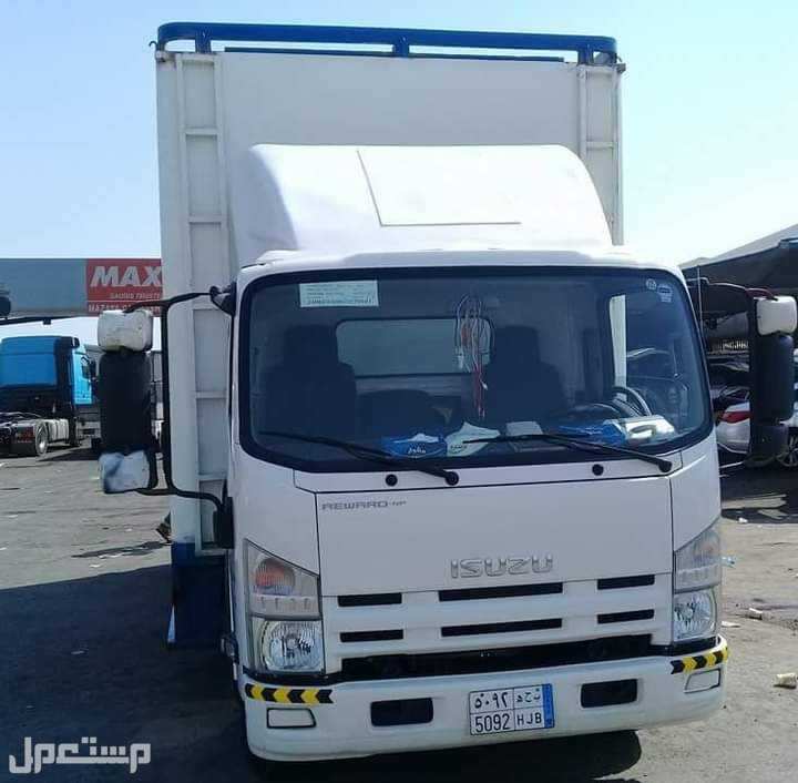 نقل عفش بالرياض فك وتركيب احدث السيارات داخل وخارج الرياض