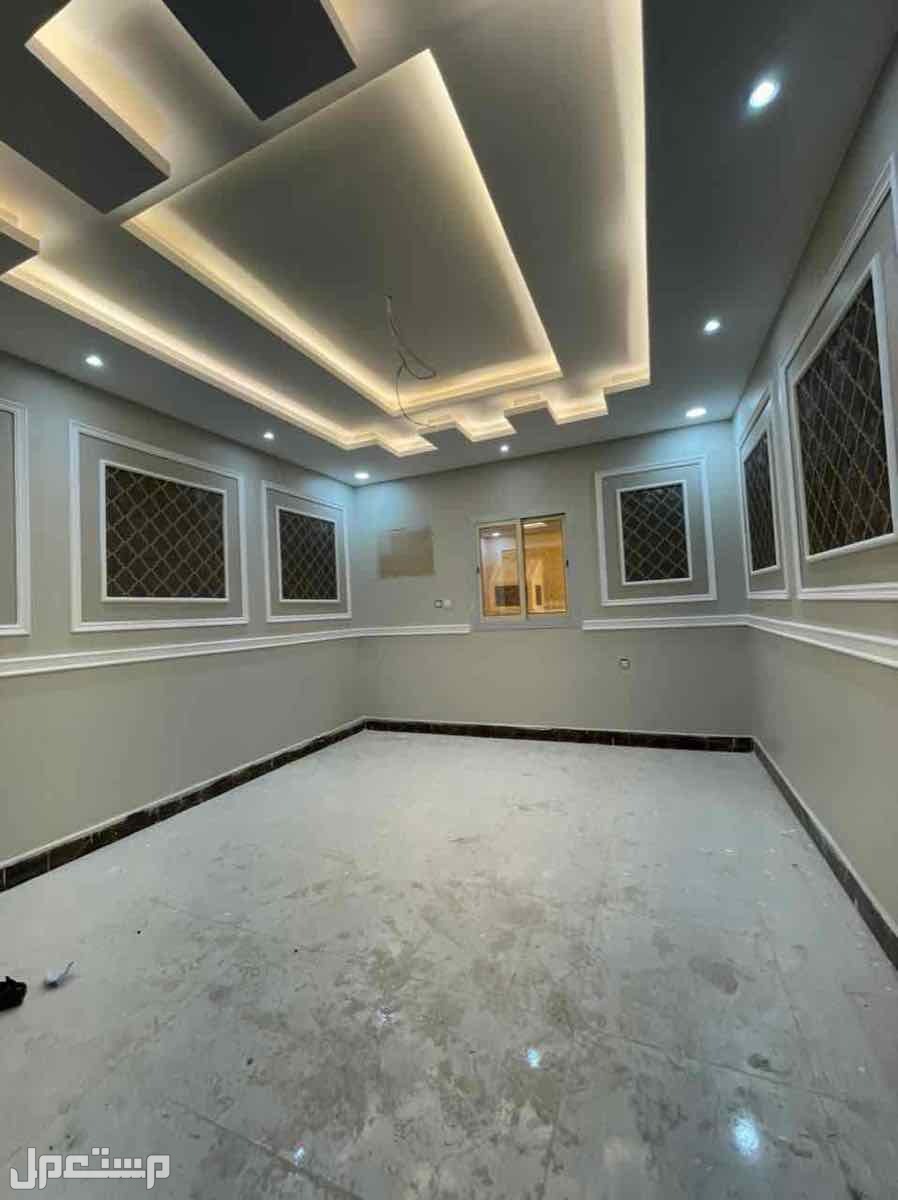 شقة شقه خمس غرف للبيع في التيسير- جدة بسعر 560 ألف ريال سعر فرصه