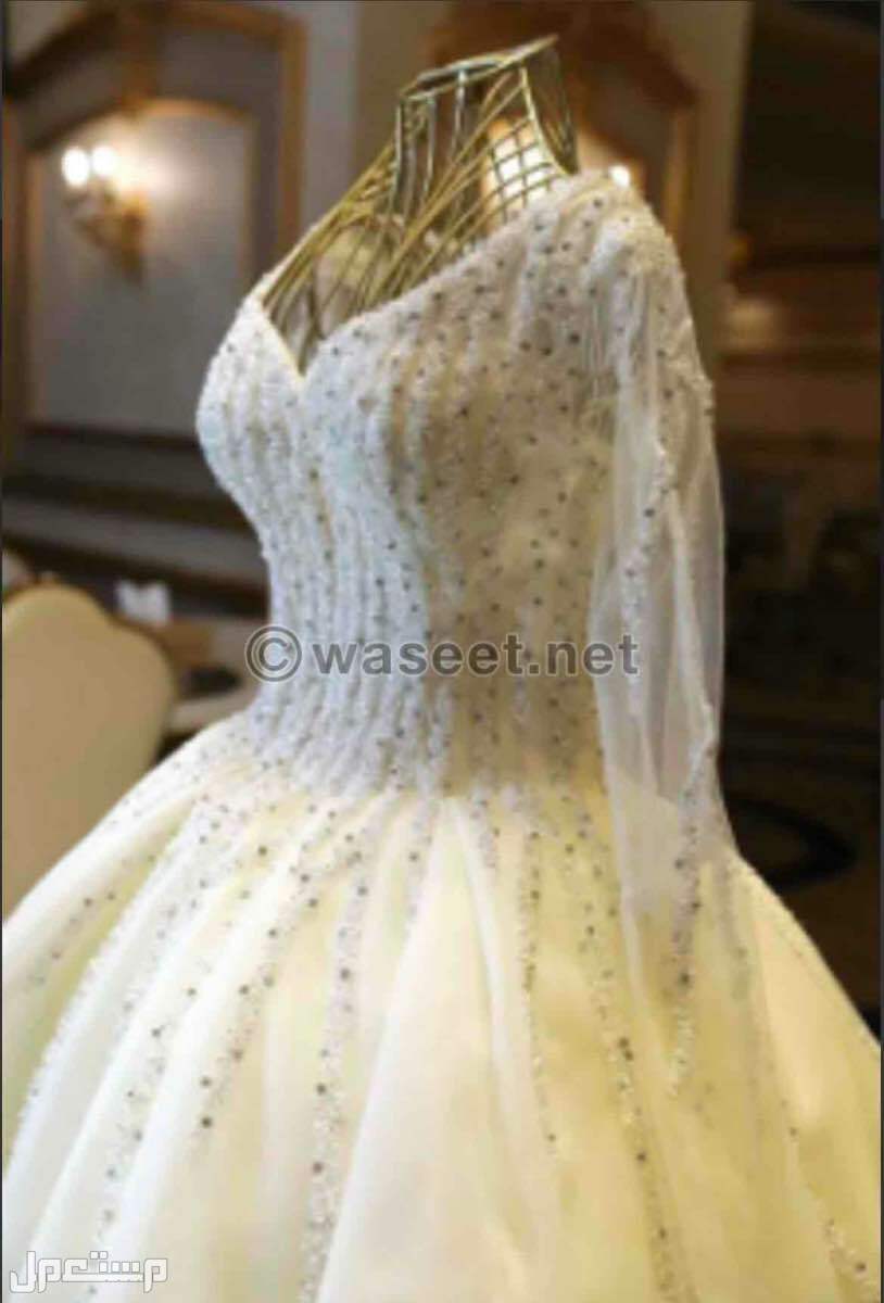 ‏فستان زفاف استعمال خفيف
