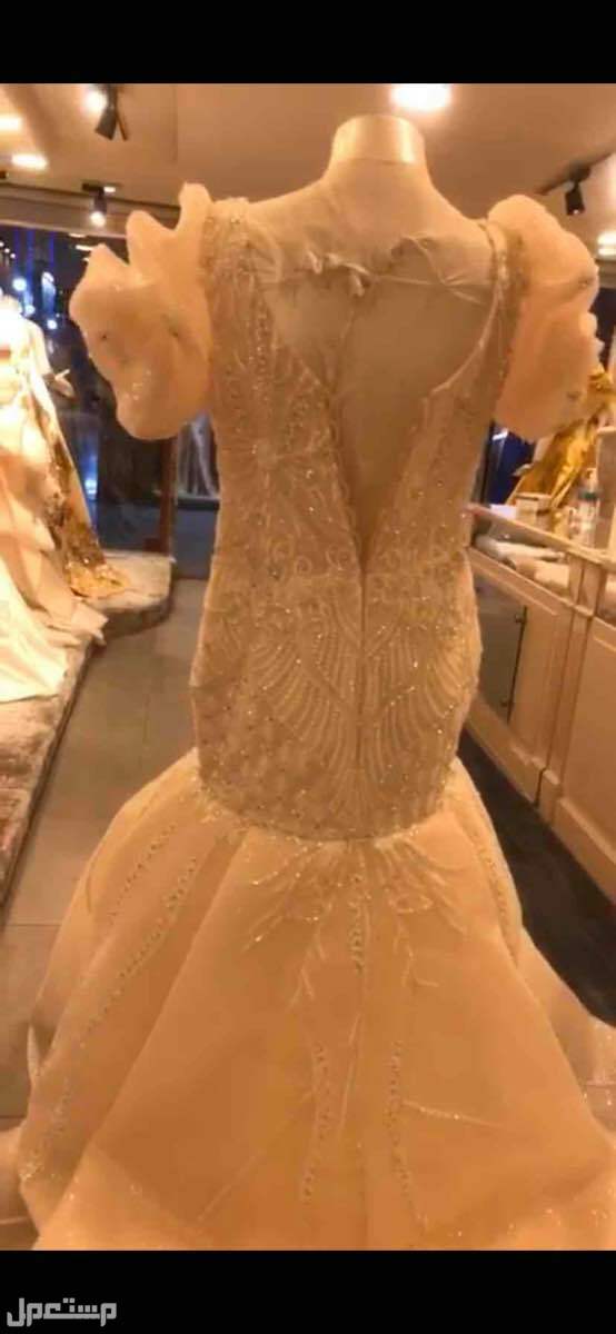 فستان زفاف للبيع في الدمام