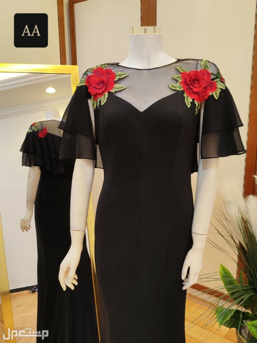 فستان كويتي تصميم فخم الخامه كريب الورده تطريز كمبيوتر