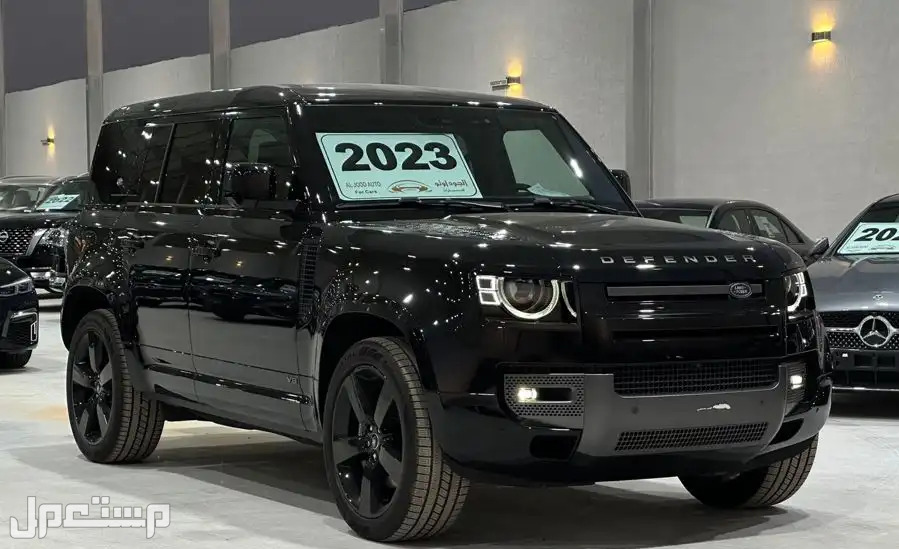 صور ومواصفات سيارة لاند روفر ديفندر  V8 الجديدة