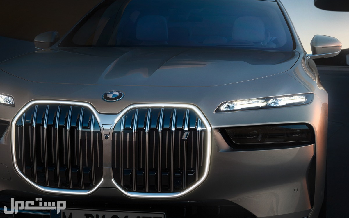 بي ام دبليو BMW i7 (المواصفات كاملة)