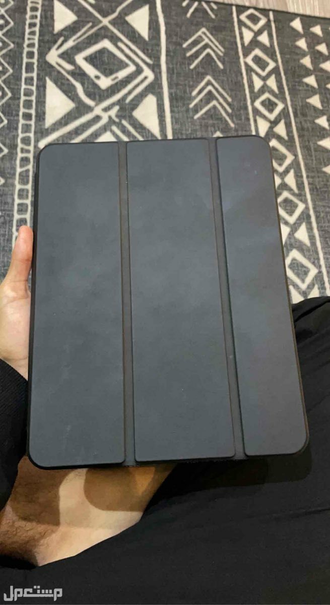 iPad Air 5th ماركة آبل في جدة بسعر 2850 ريال سعودي