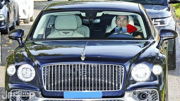 بنتلي فلاينج سبير  تعرف على أفخم سيارة يمتلكها كريستيانو رونالدو في قطر