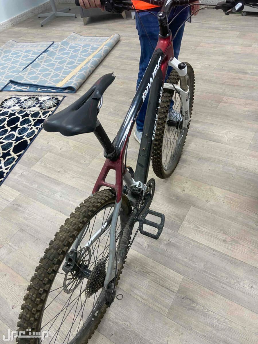 دراجة كاربون فايبر ماركة BIWEC في بريدة بسعر 4500 ريال سعودي قابل للتفاوض