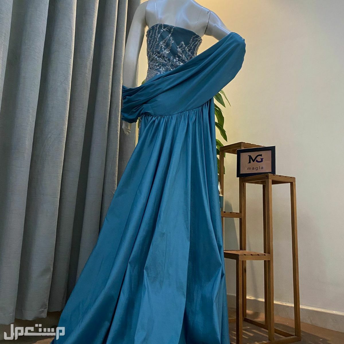 فستان سهره خاص لاخت العروس مطرز كمبيوتر